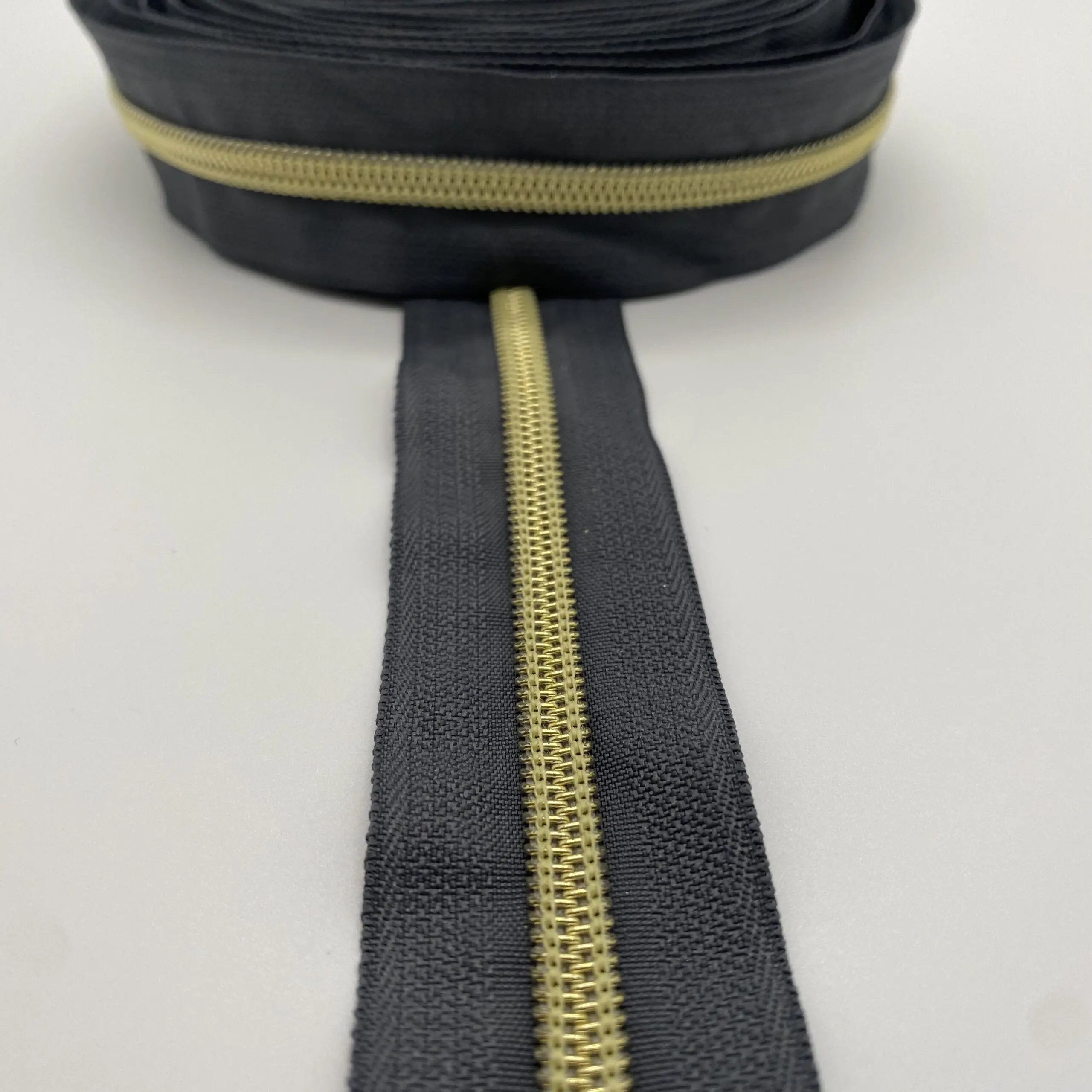 Reißverschluss Golden Star, breit, anthrazit – Bild 5