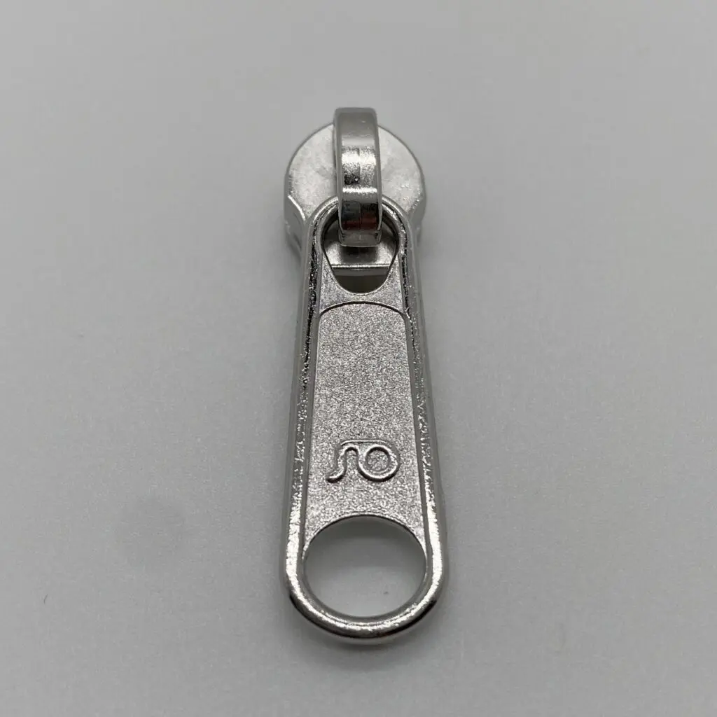Standard Zipper, breit, silber
