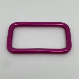 Vierkantring Intense Colors Pink aus Metall für 38 mm breite Gurtbänder – hochwertiger Taschenbeschlag für Taschen, Rucksäcke und Handmade-Projekte.