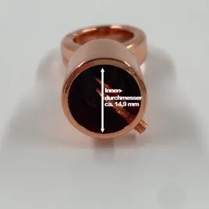 Kordelaufnahme des Kordelkarabiners in Roségold mit ca. 14,9 mm Innendurchmesser und seitlichen Schrauben zur Befestigung von Kordeln und gedrehten Taschengurten.