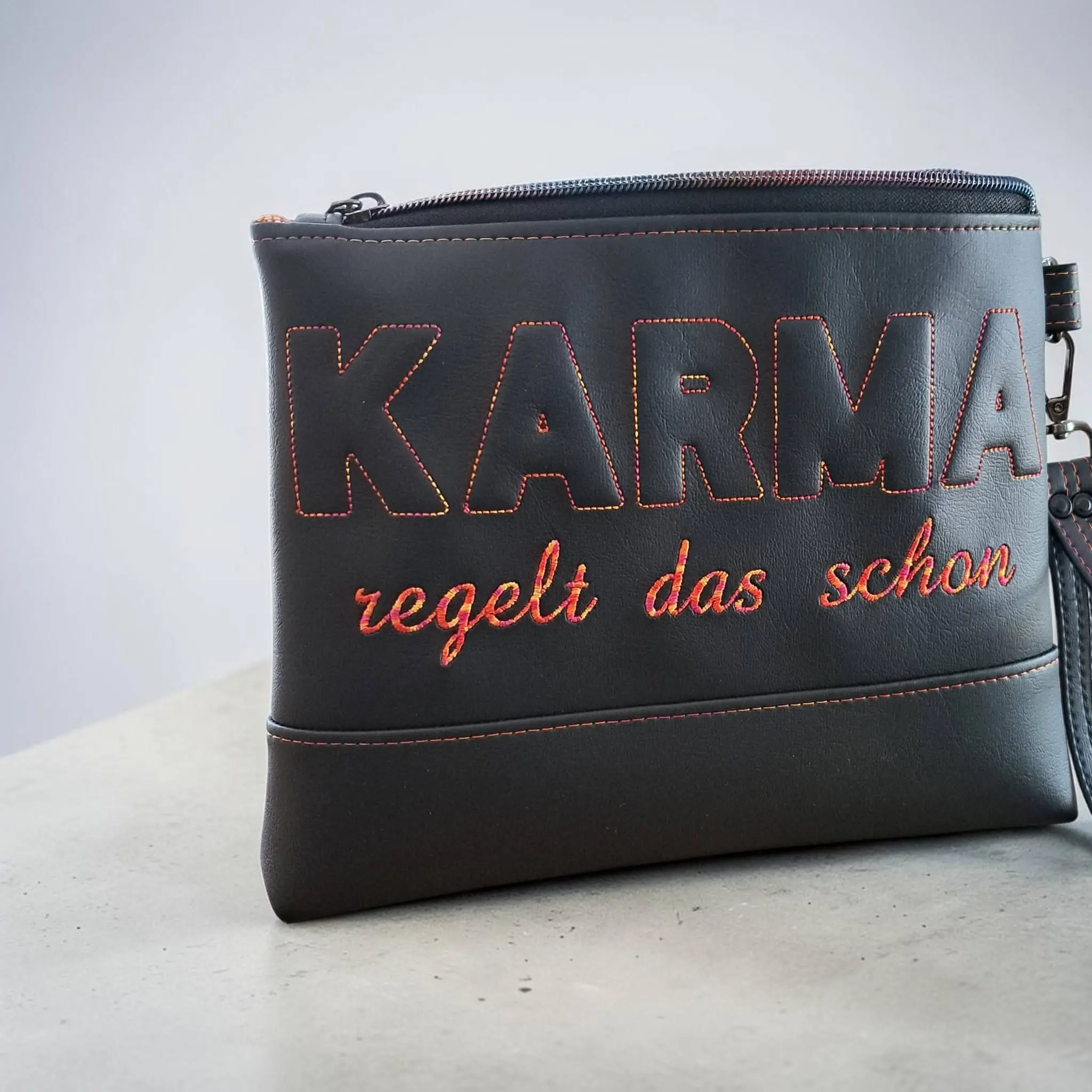Kunstleder Marina Schwarz - Premium-Kunstleder Made in Germany – Bild 9