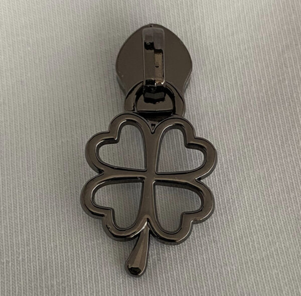 Zipper Glücksklee, breit, kurz – Bild 2