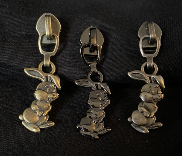 Zipper Bunny, breit, bronze – Bild 3