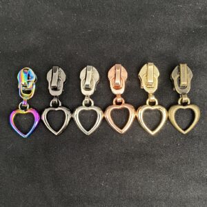 Zipper Heart, kleine Größe, breit