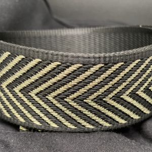 Gurtband Arrow, 38mm, schwarz-hellgold
