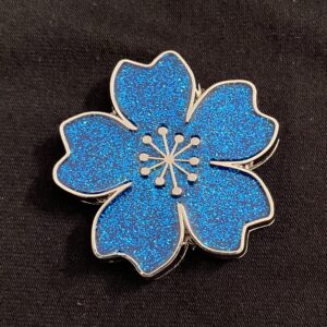 Magnetknopf Sparkling Blossom, silber-blau
