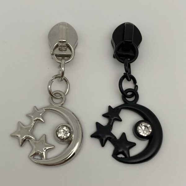 Zipper Mond&Sterne, klein, breit, silber – Bild 3